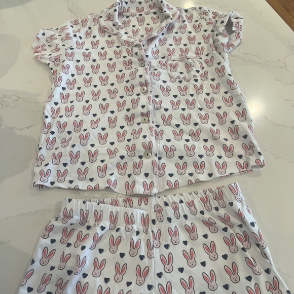 Roller Rabbit Love Bunnies Set Small - Picture 3 of 5